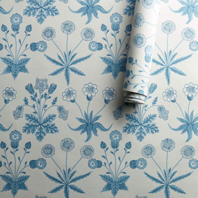 Daisy Wallpaper Blue/Ivory