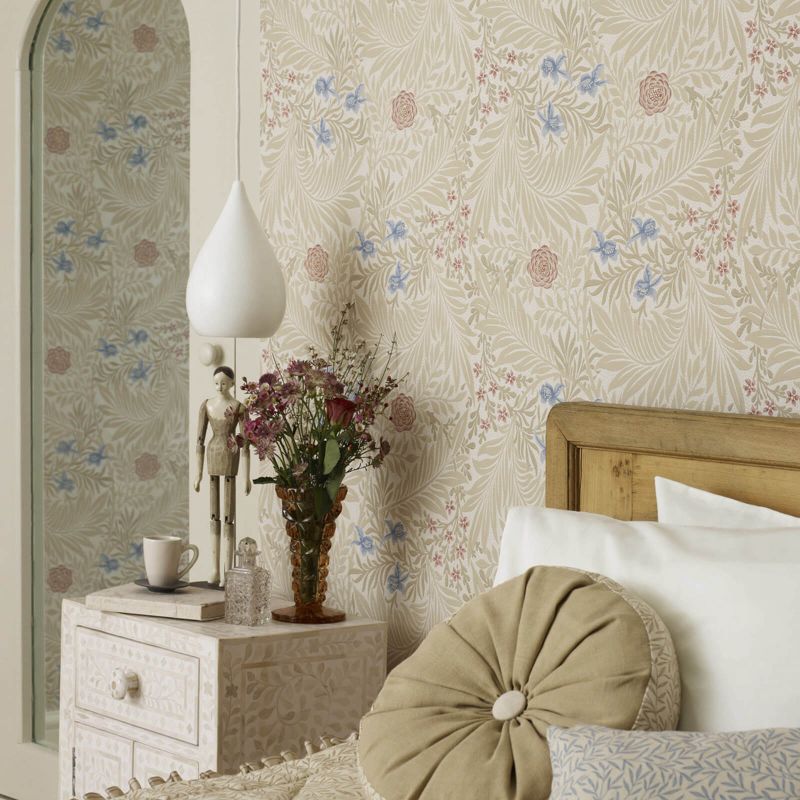 Larkspur Wallpaper Manilla/Old Rose