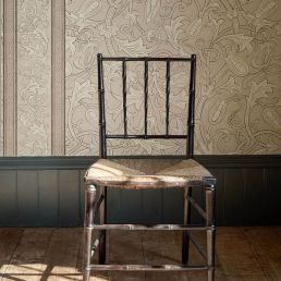Etched Scrolling Tulip Wallpaper Parchment