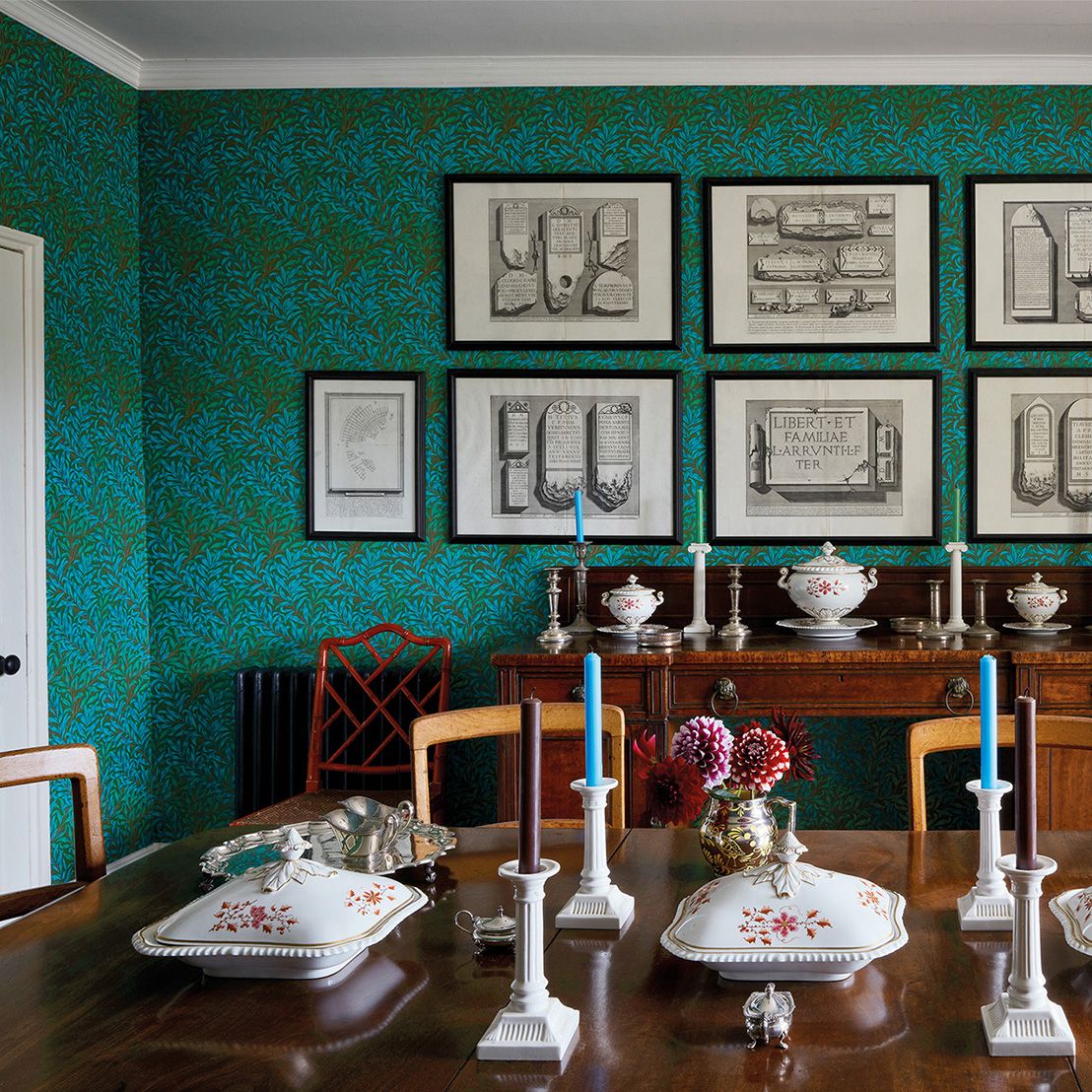 How to hang wallpaper with Morris & Co.