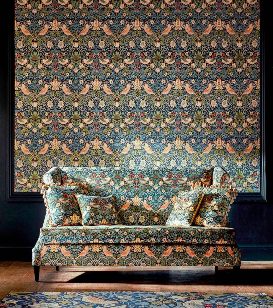 strawberry-thief-by-william-morris-at-morris-co